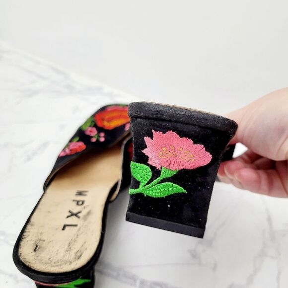 Vintage Y2K Asian Pattern Black Heels Shoes Size: 6.5US - Picture 6 of 8